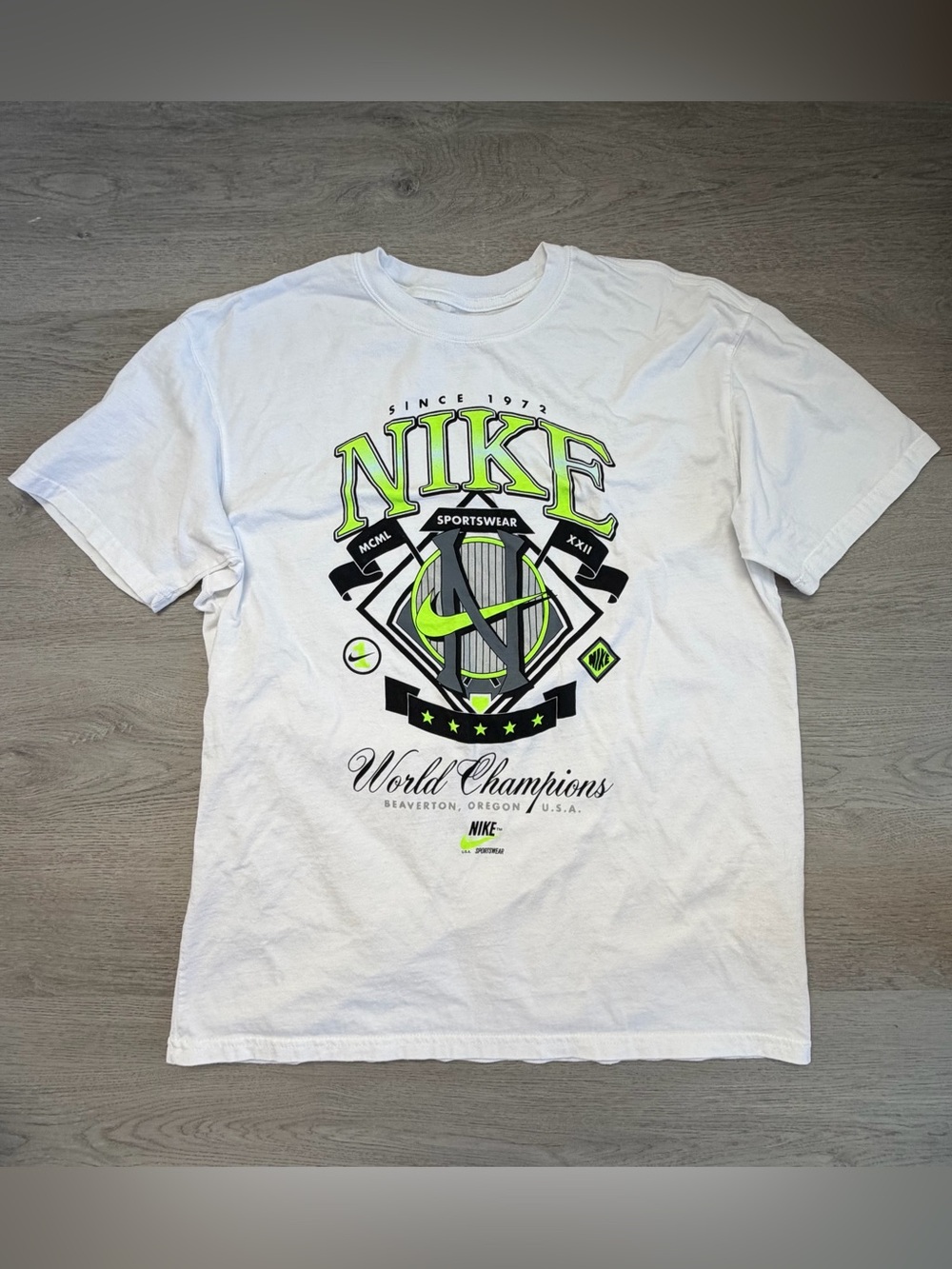 Nike NSW Max 90 World Champion T-Shirt Men Medium NWOT